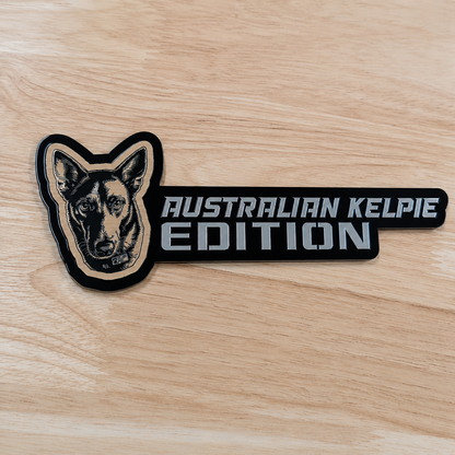 Insignia de texto personalizada - Escriba la suya propia - Fuente agresiva - Doble capa