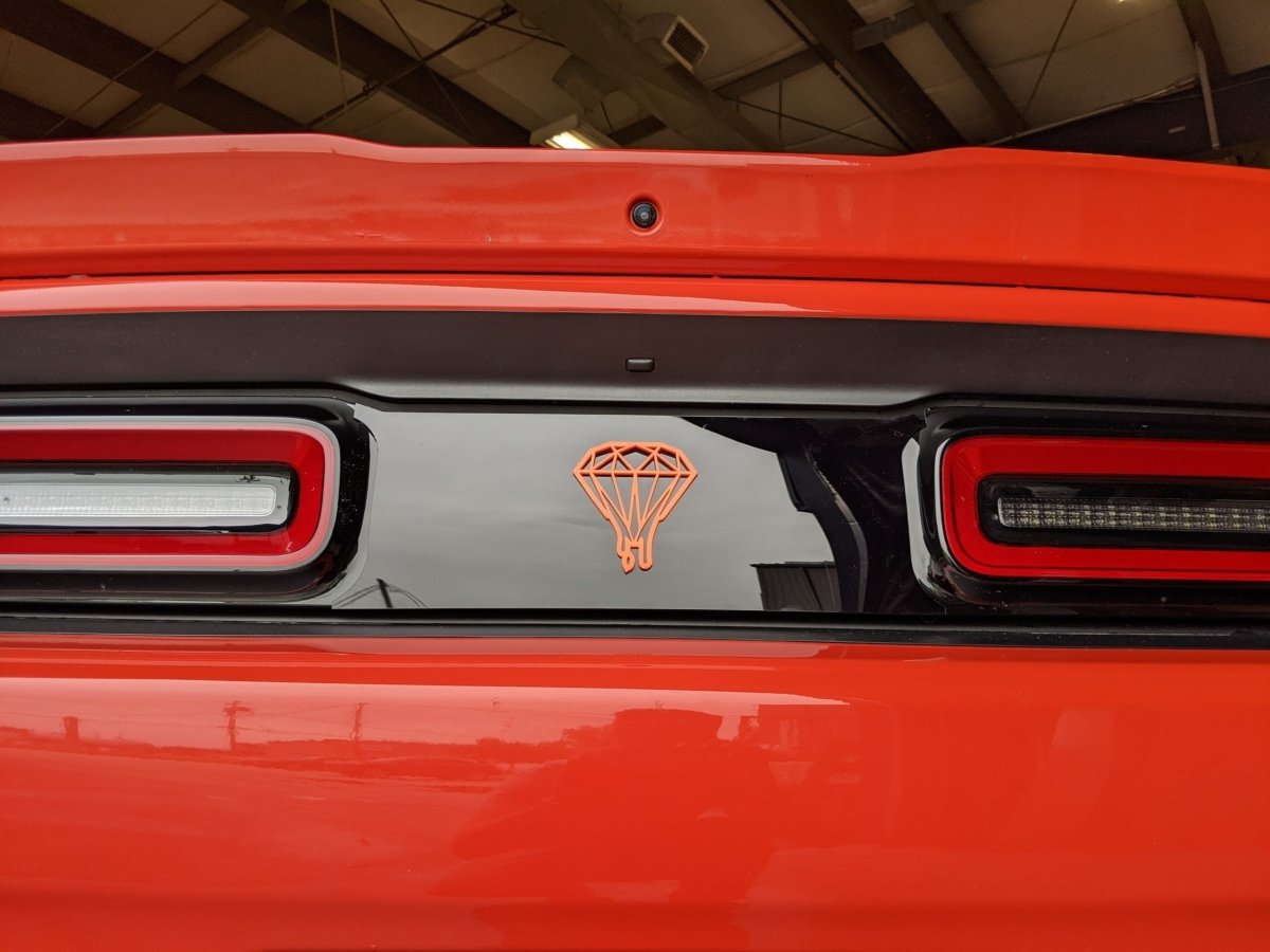 Dripping Diamond (Orange) Divider - Fits 15-21 Challenger® - Atomic Car Concepts