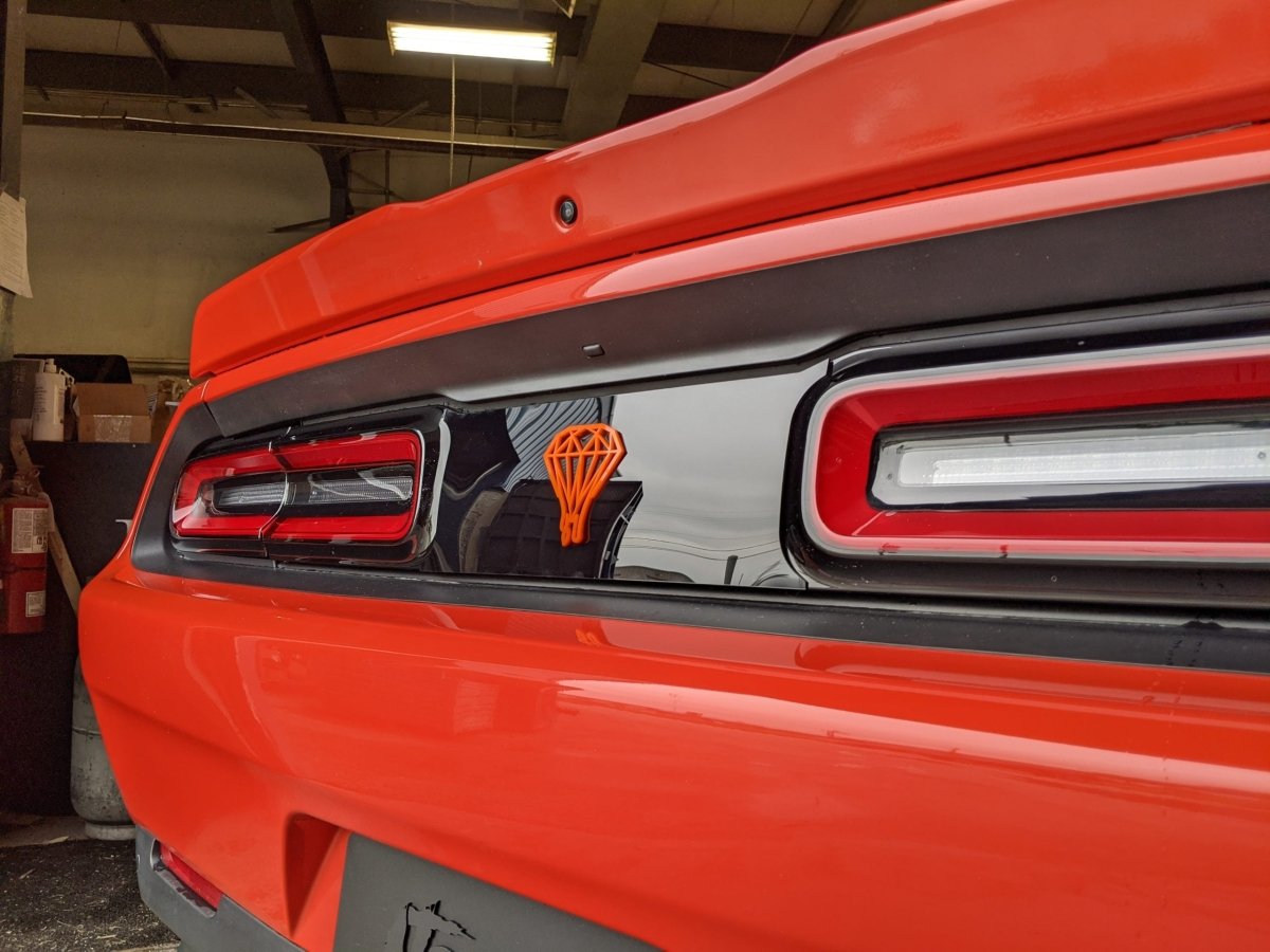 Dripping Diamond (Orange) Divider - Fits 15-21 Challenger® - Atomic Car Concepts