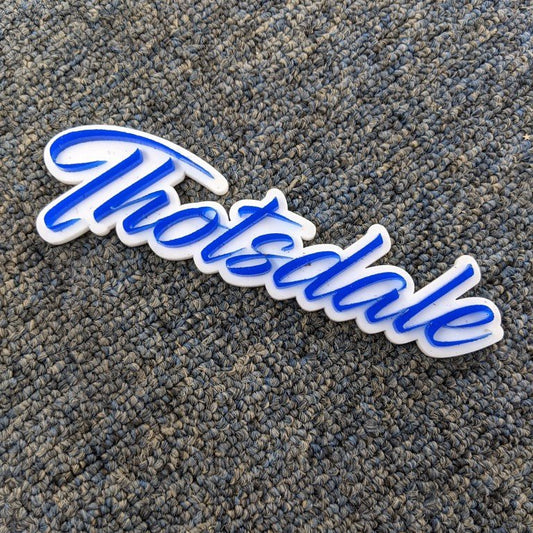 Thotsdale Car Badge - Blue On White - Script Font - Atomic Car Concepts